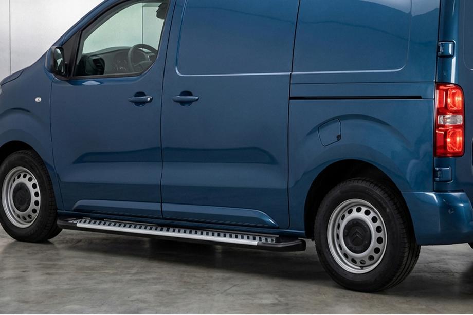 Citroen Jumpy/Dispatch 2017– Sidosteg Line (2 st, aluminium) Image