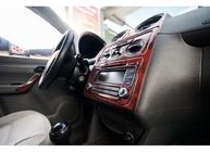 Volkswagen Caddy 2010–2015 Instrumentpanelskydd foto 9