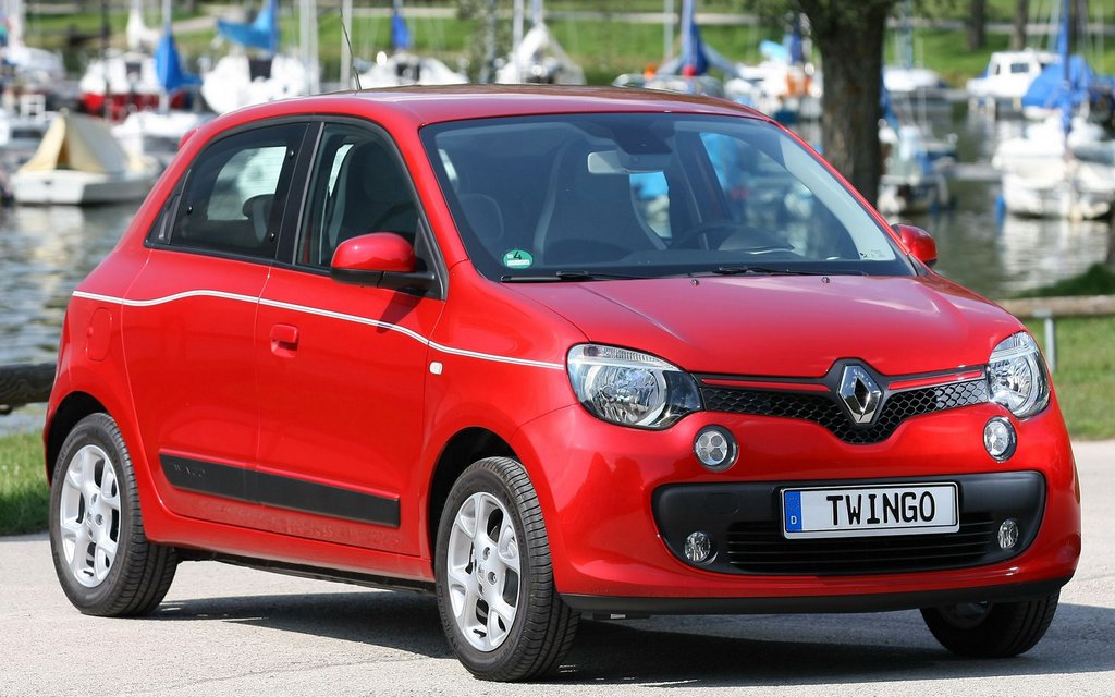 Test av den kompakta halvkombin Renault Twingo