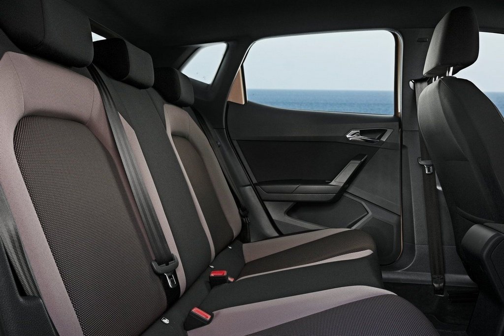 Test av femdörrars halvkombin SEAT Ibiza