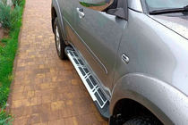 Mitsubishi Pajero Sport 2008–2015 Sidosteg Sunrise (2 st, aluminium) foto 1