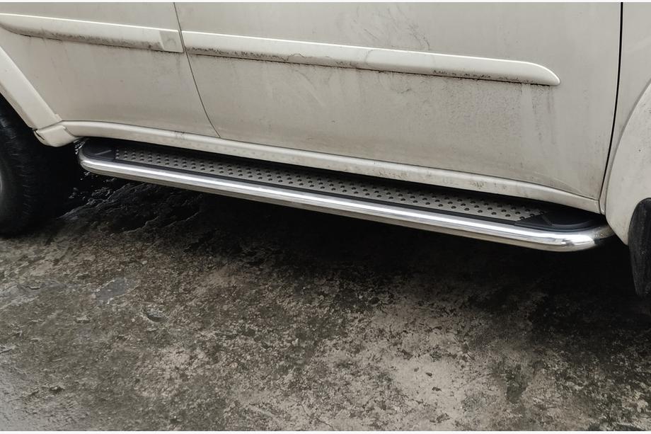 Mitsubishi Pajero Sport 2008–2015 Sidosteg Maydos V2 (2 st, aluminium/rostfritt stål) Image