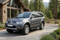 Mitsubishi Pajero Sport 2008–2015 Sidosteg RedLine Black (2 st, aluminium) foto 1