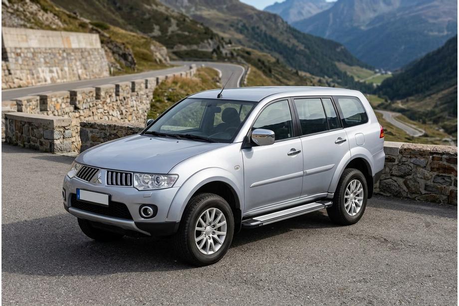 Mitsubishi Pajero Sport 2008–2015 Sidosteg Rainbow (2 st, aluminium) Image