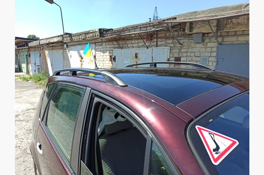 Renault Scenic/Grand 2003–2009 Takrails, svarta (2 st) Lång version (Grande) Image