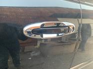 Toyota Land Cruiser 100 1998–2007 Lister runt dörrhandtagen (4 st, plast) foto 3