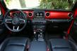 Femdelad Jeep Wrangler i fjärde generationen foto 7