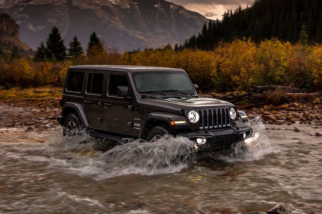 Femdelad Jeep Wrangler i fjärde generationen