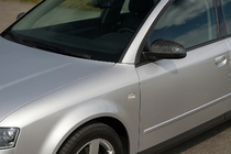 Audi A4 B6 2000–2004 Spegelkåpor (2 st, kolfiber) foto 1