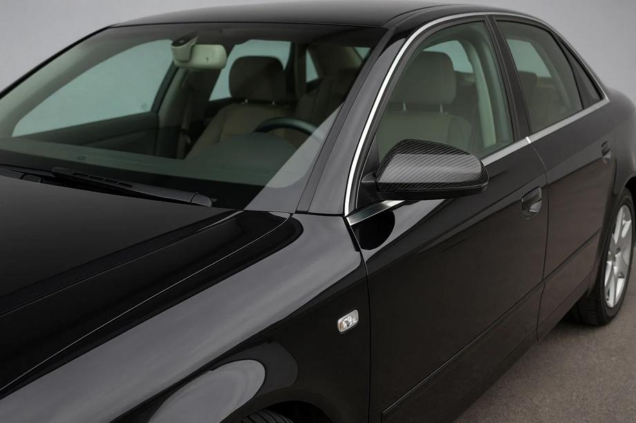 Audi A4 B7 2004–2008 Spegelkåpor (2 st, kolfiber) Image