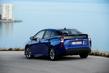 Fjärde generationen av den hybrida hatchbacken Toyota Prius foto 8