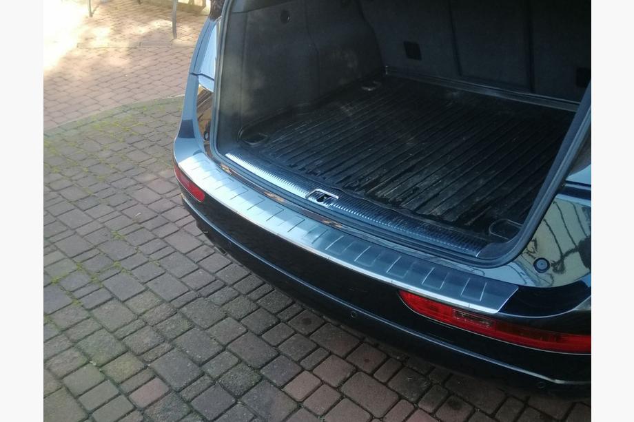 Audi Q5 2008–2017 Bakre stötfångarskydd OmsaLine (rostfritt) Image
