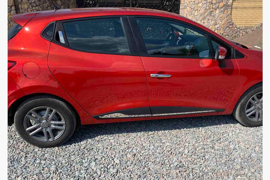 Renault Clio IV 2012–2019 Rak dörrlist (4 st, rostfritt stål) Image