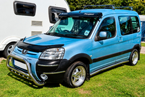 Peugeot Partner 1996–2008 Frontbåge WT004 (rostfritt stål) foto 4