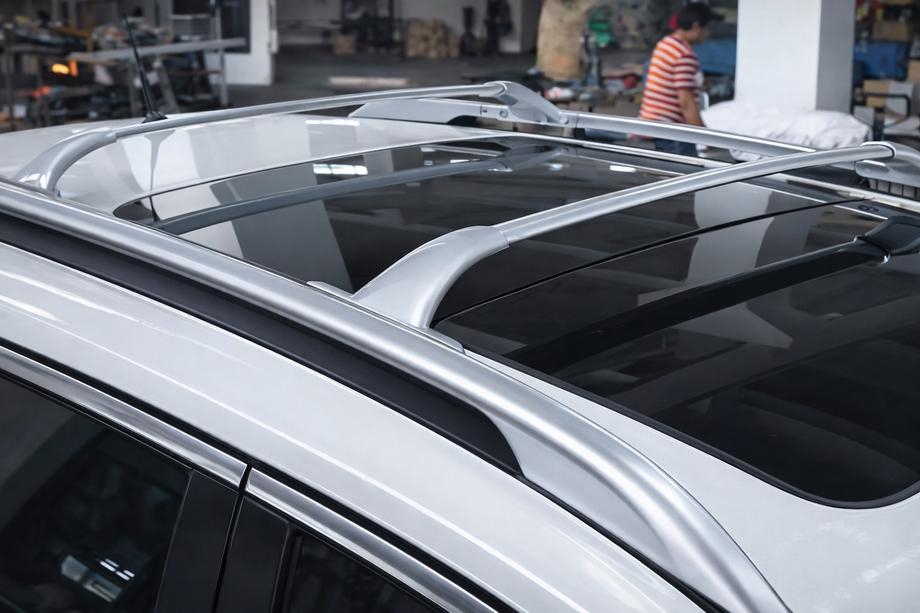 Nissan X-trail T32/Rogue 2014–2021 Originala takräckestvärbalkar (2 st) Image