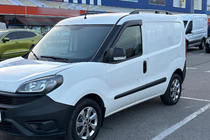 Opel Combo 2012–2018 Takrails Skyport (svarta) Maxi hjulbas foto 1