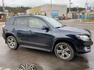 Toyota Rav 4 2006–2013 Takrails Skyport (svarta) foto 2