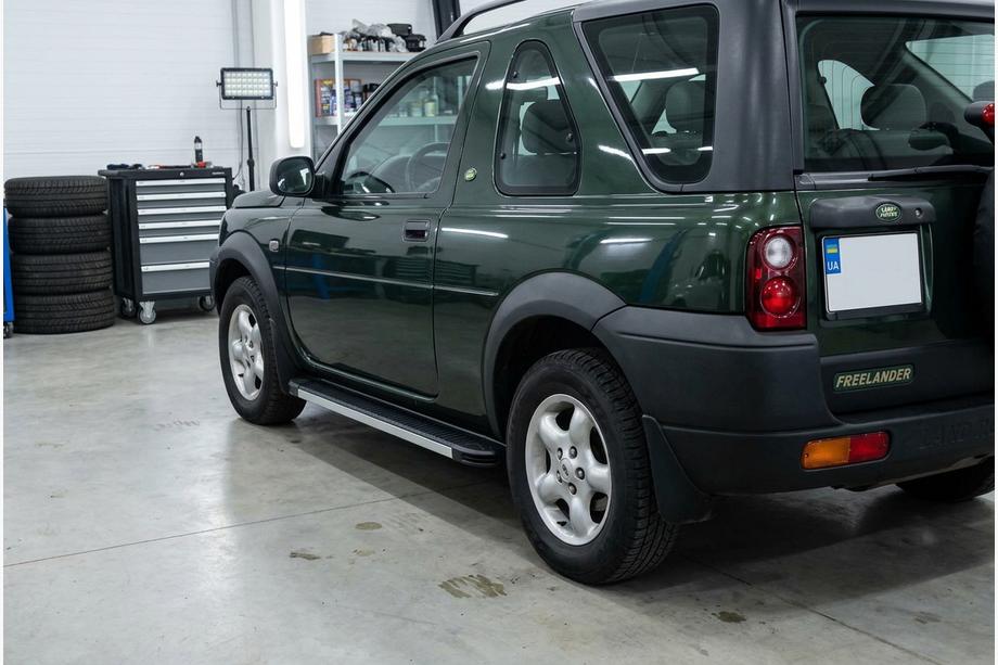 Land Rover Freelander I 1997–2006 Sidosteg Maya V1 (2 st, aluminium) Image