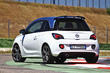 Test av den subkompakta halvkombin Opel Adam foto 8