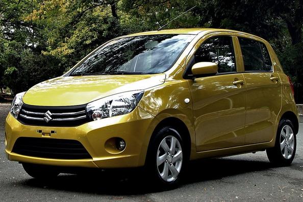 Test av den kompakta halvkombin Suzuki Celerio