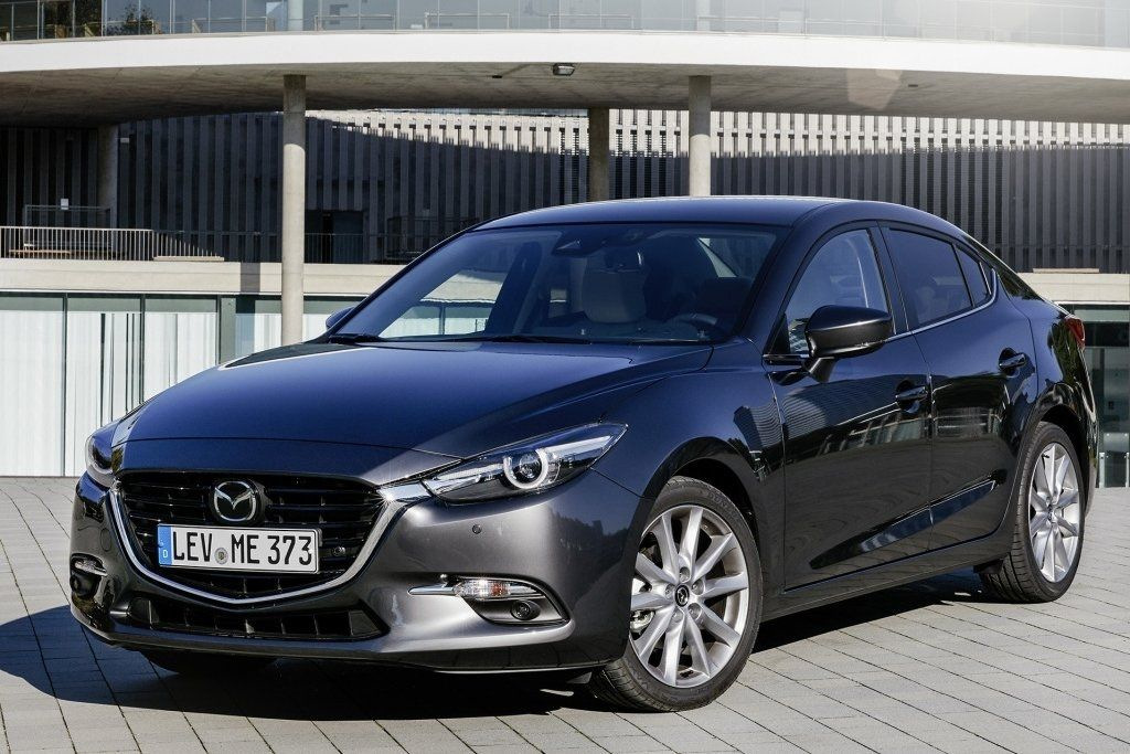 Mazda 3-sedan i faceliftad version