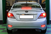 Hyundai Accent 2011–2017 Spoiler Niken V2 (för lackering) foto 1