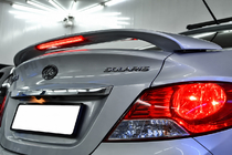 Hyundai Accent 2011–2017 Spoiler Niken V2 (för lackering) foto 4