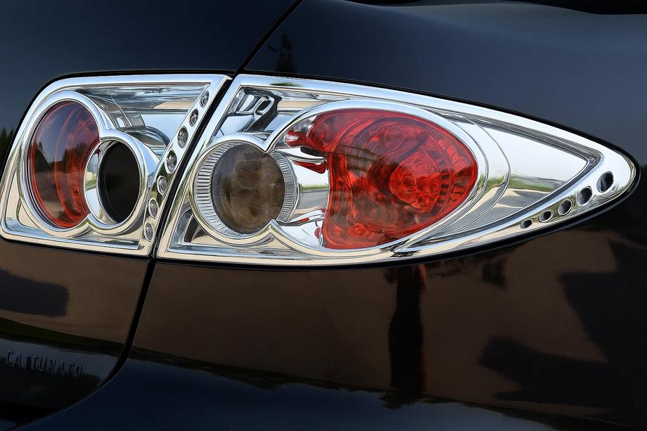 Mazda 6 2003–2008 Kåpor till bromsljus (2 st, plast) Image