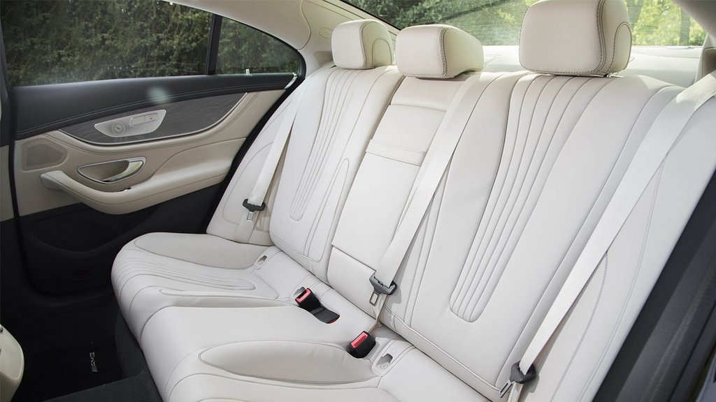 Ny generation av fyradörrars coupé Mercedes-Benz CLS-Class