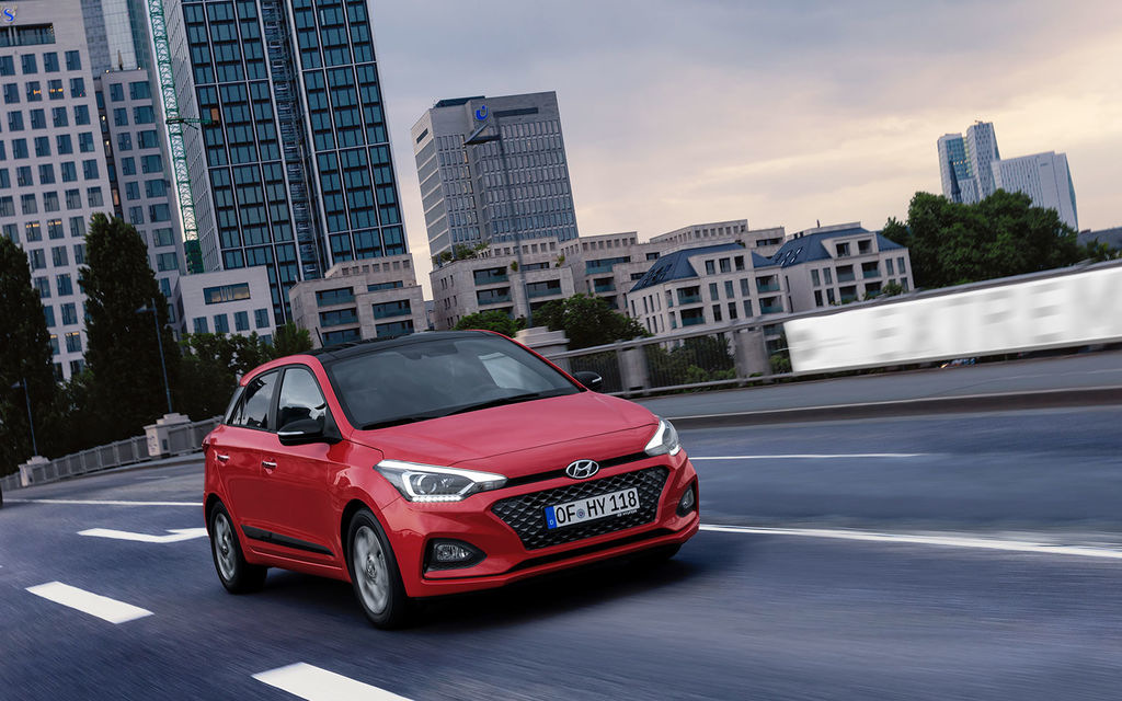 Uppdaterad femdörrars halvkombi Hyundai i20 (andra testet)