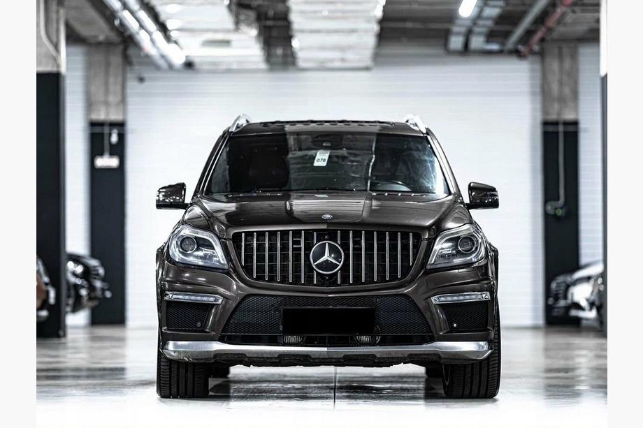 Mercedes GL/GLS-klass X166 2012–2019 Främre grill GT Panamericana (för GL High) Image