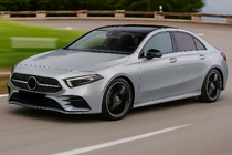 Mercedes A-class W177 2018– Framgrill Diamond Silver (för 2018-2022) foto 3