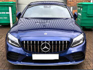 Mercedes C-class W205 2014–2021 Framgrill Panamericana GT (för Avantgarde/AMG-Line/C43 AMG) 2018+, med kamera foto 2