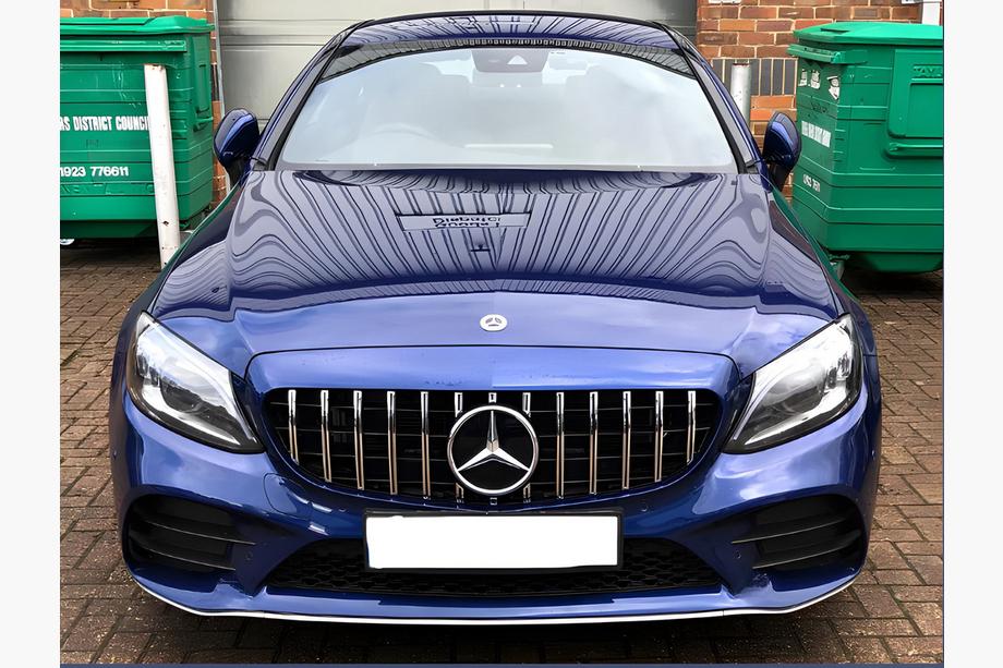 Mercedes C-class W205 2014–2021 Framgrill Panamericana GT (för Avantgarde/AMG-Line/C43 AMG) Foto 2