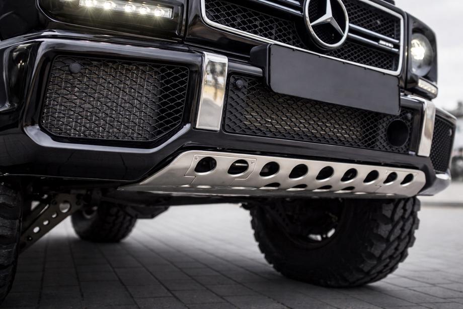 Mercedes G class W463 1990–2018 Frontbågeskydd (rostfritt stål) Foto 2
