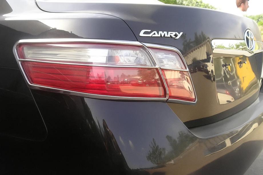 Toyota Camry 2006–2011 Baklampskåpor (2 st, plast) Image