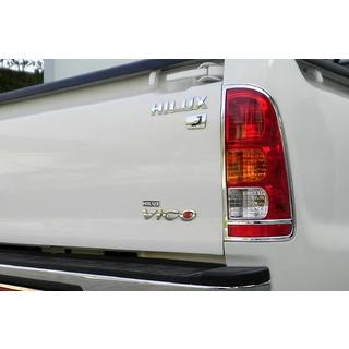 Ramar till bakre bromsljus 2004-2008 (2 st, plast) Toyota Hilux 2006–2015 foto 1