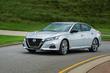 Sjätte generationen av sedanen Nissan Altima foto 7