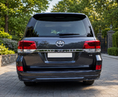 Toyota Land Cruiser 200 2007–2021 Bodykit 2016-2021 (Executive 2016) foto 6