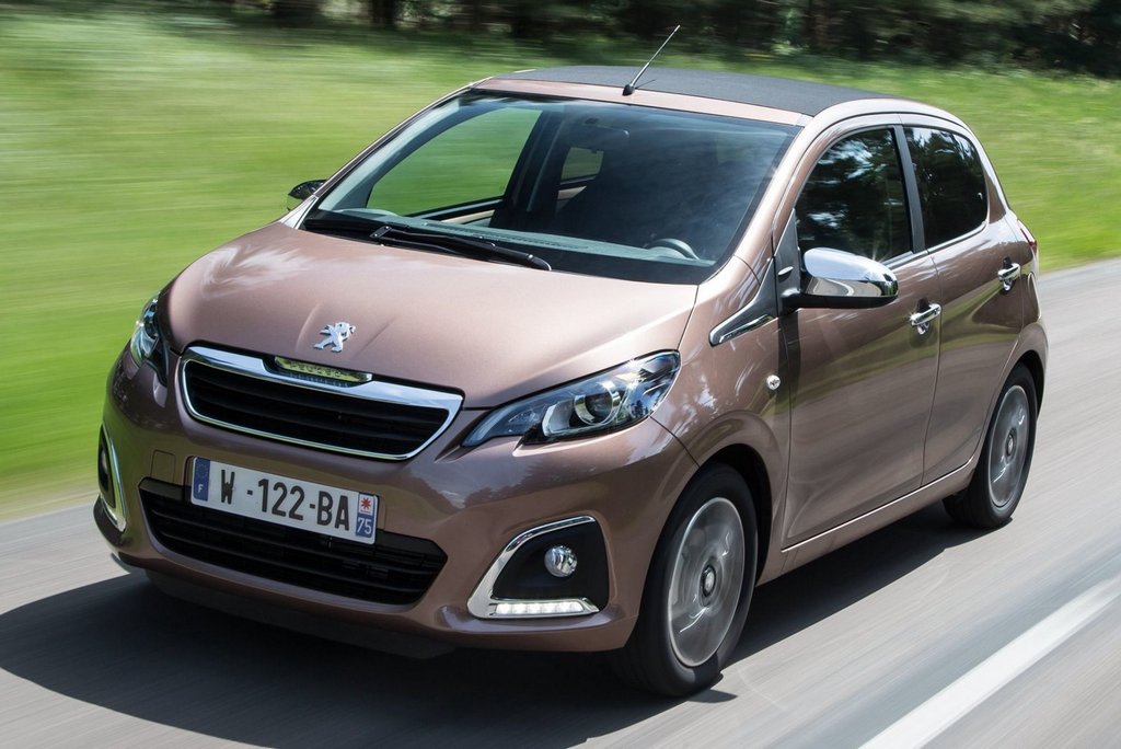 Kompakt stads-halvkombi Peugeot 108