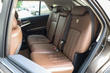 Sjusitsig hybridcrossover BYD Tang 100 foto 8