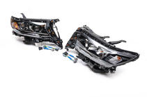 Toyota Land Cruiser Prado 150 2009–2023 LED-strålkastare fram (2017+, 2 st) foto 9