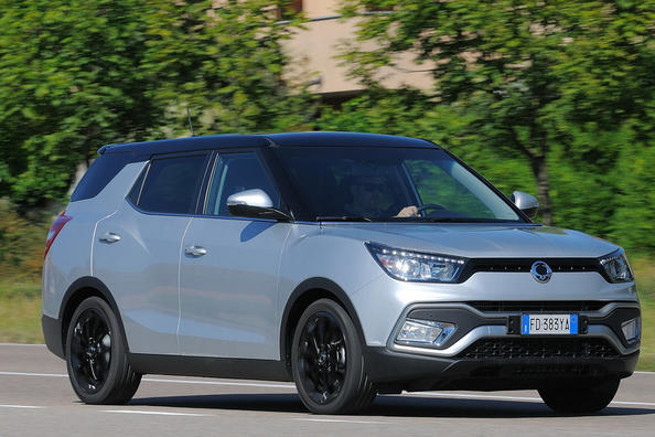 Test av crossovern SsangYong XLV
