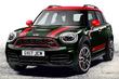 Test av den kompakta crossovern MINI Countryman JCW foto 10