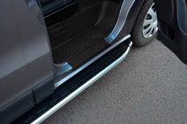 Peugeot Bipper 2008–2017 Sidosteg Fullmond (2 st, aluminium) foto 1