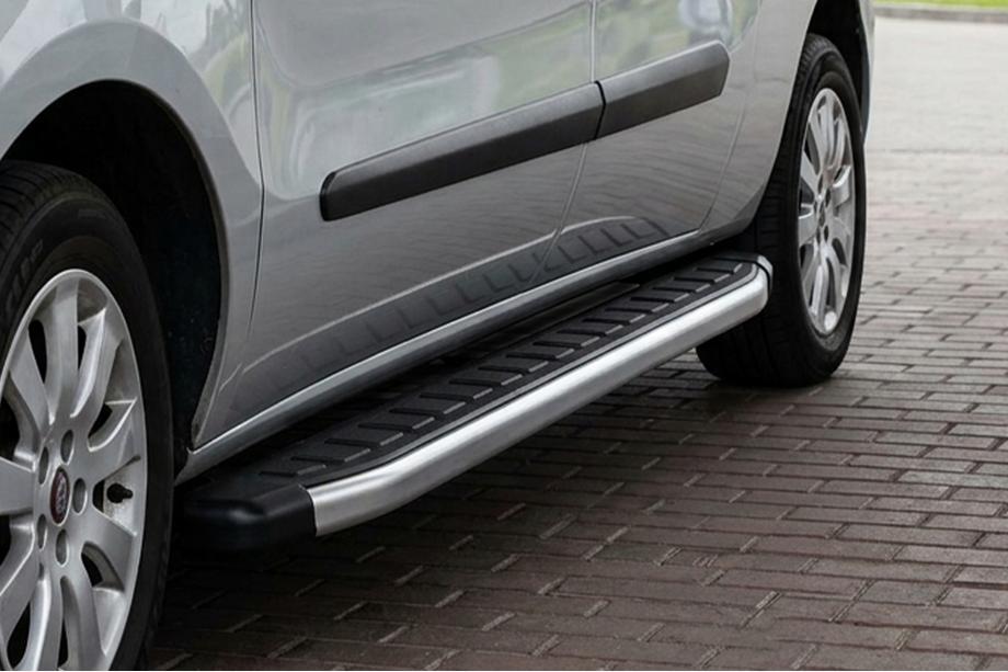 Fiat Doblo II 2010–2022 Sidosteg Fullmond (2 st, aluminium) Image