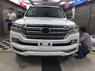 Toyota Land Cruiser 200 2007–2021 Komplett bodykit 2016↗ (Modelista V2) Vit färg foto 4