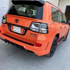 Toyota Land Cruiser 200 2007–2021 Baklyktor 2016+ (Executive Black) foto 6