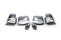 Toyota Land Cruiser 200 2007–2021 Baklyktor 2016+ (Executive Black) foto 9