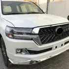 Toyota Land Cruiser 200 2007–2021 Framlyktor 2016+ (Executive) foto 9